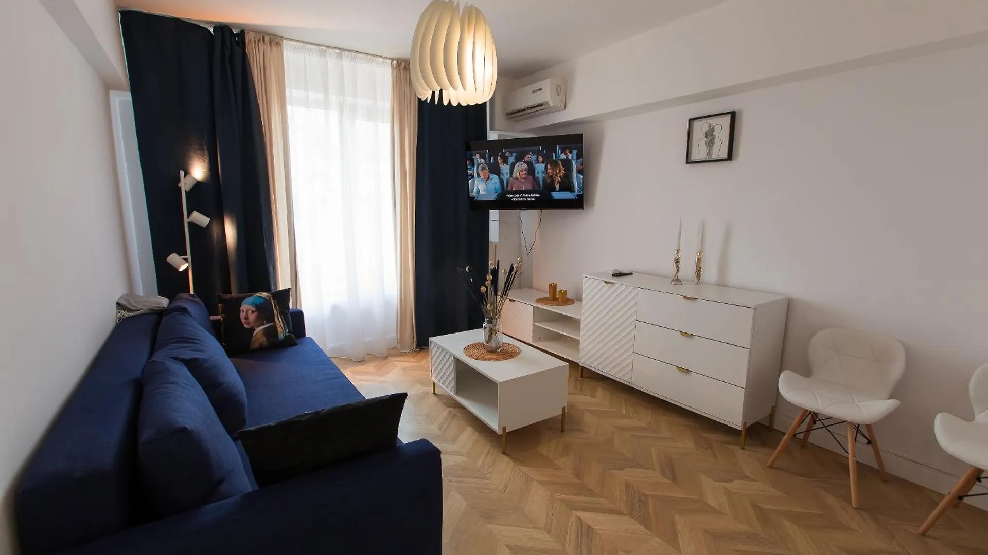 Apartment Saturn - Central Stay On Iconic Calea Victoriei Bucharest Romania